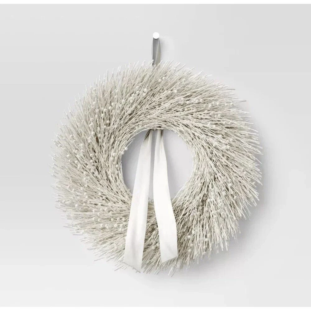 Threshold Luxe Icy Christmas Wreath 26” Preserved Winter Decor READ